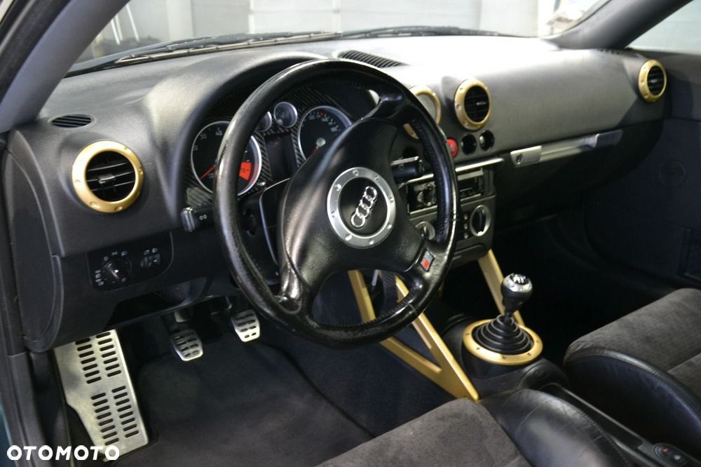 Audi TT Coupé - 13