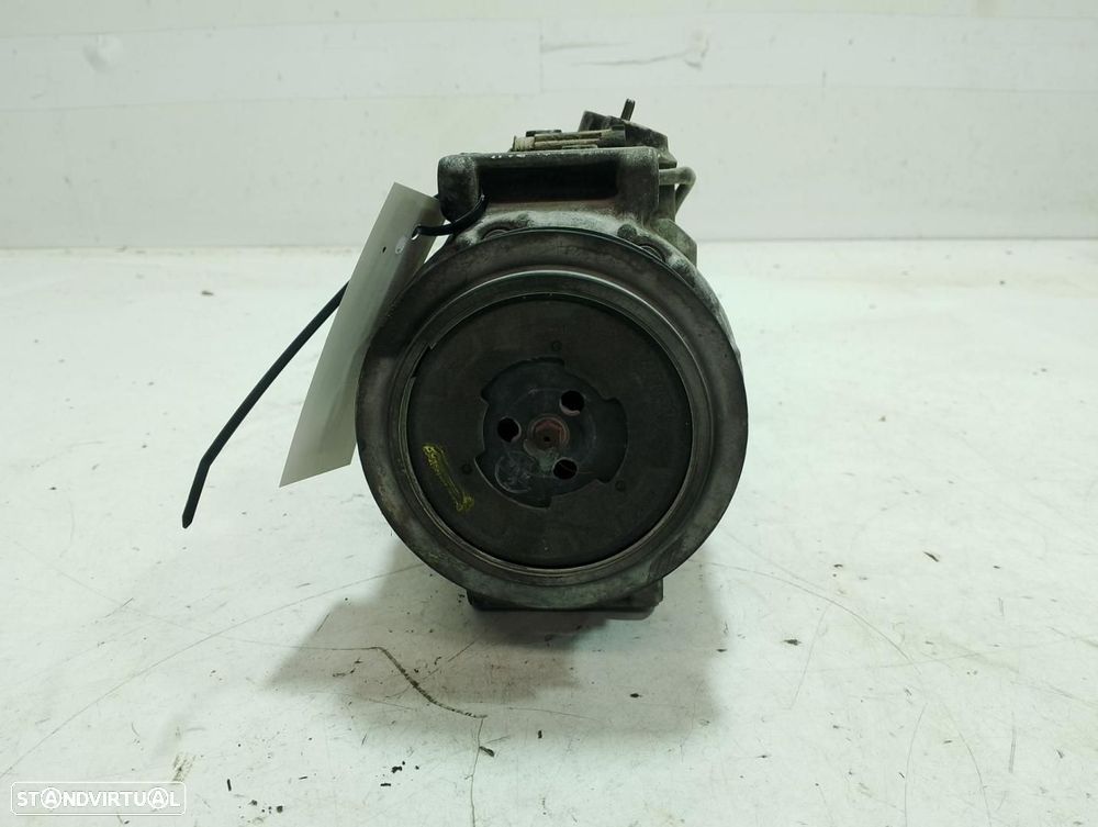 COMPRESSOR DE AR CONDICIONADO MERCEDES-BENZ CLASE C BM 203 SPORTCOUPE - 1