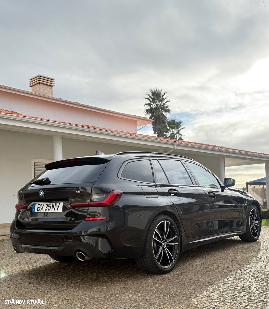 BMW 320 e Pack Desportivo M Auto - 1
