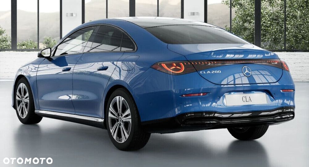 Mercedes-Benz CLA - 2