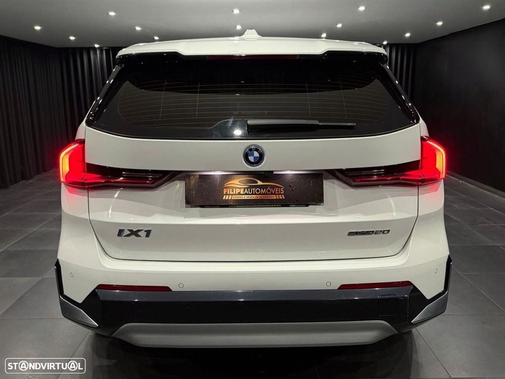 BMW iX1 eDrive20 xLine - 7