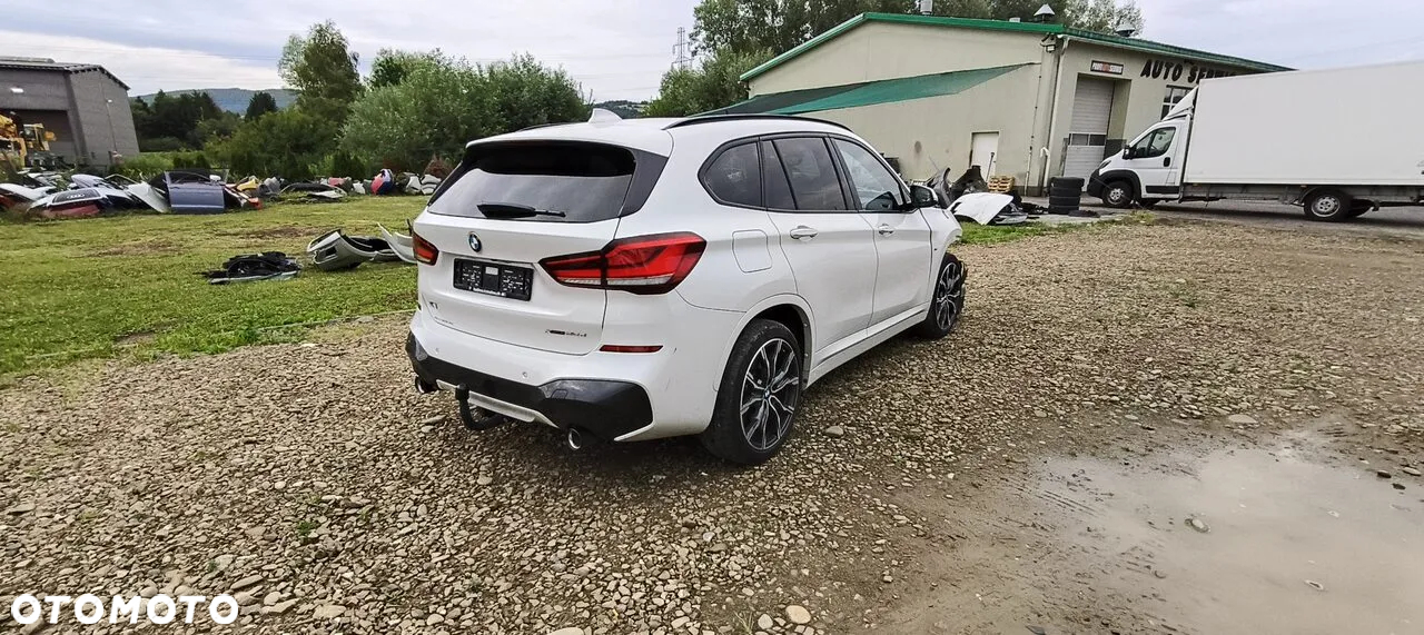 BMW X1 xDrive25d M Sport - 4