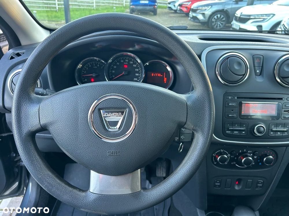 Dacia Sandero 1.2 16V Laureate EU6 - 10