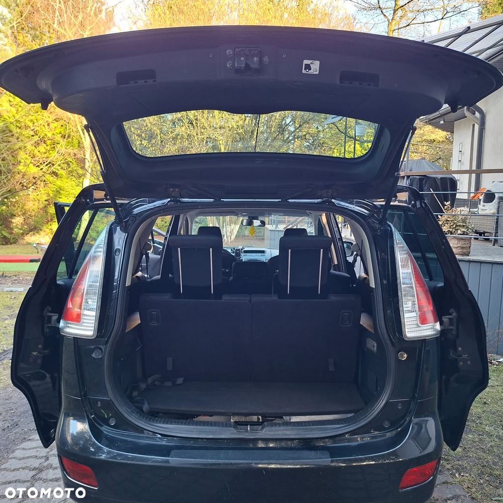 Mazda 5 2.0 Exclusive - 8