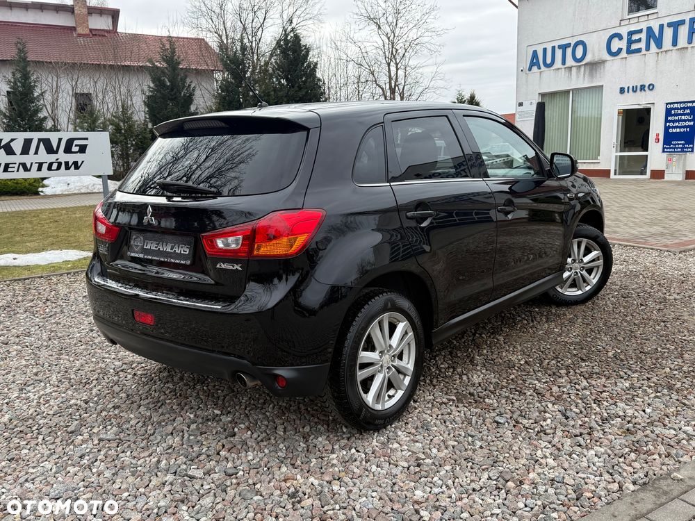 Mitsubishi ASX - 5