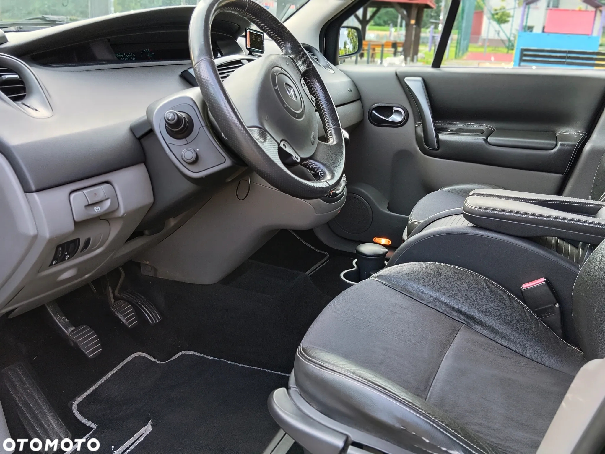 Renault Scenic 2.0 16V Exception - 12