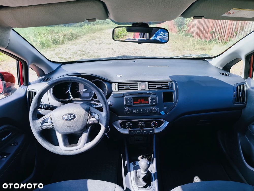 Kia Rio 1.2 Edition 7 - 11