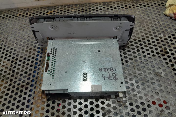 Radio cd 6J0035153 6J0035153 Seat Ibiza 4 6J [2008 - 2012] Hatchback - 4