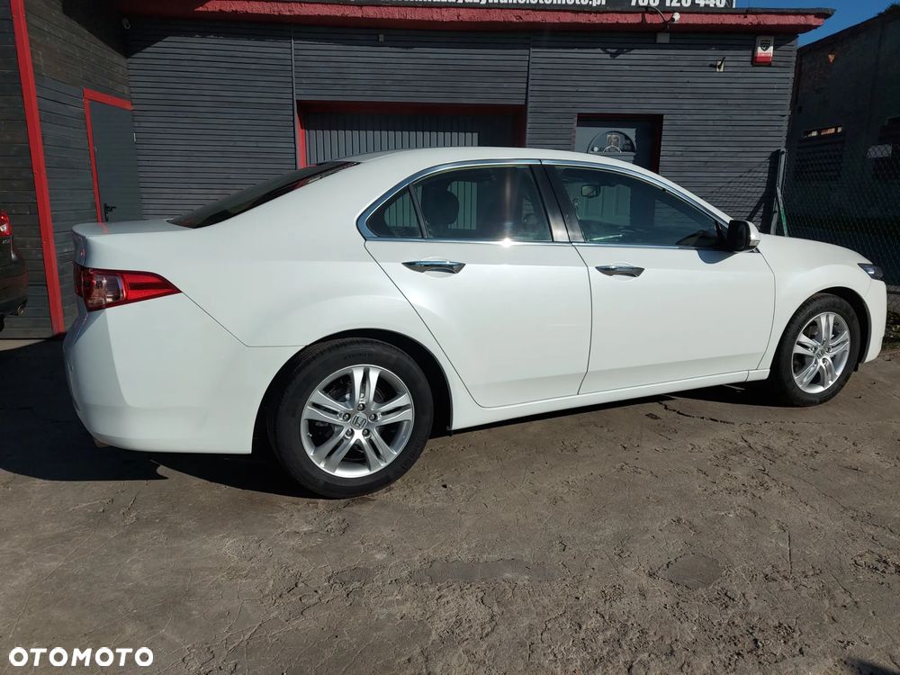 Honda Accord 2.0 Elegance - 37