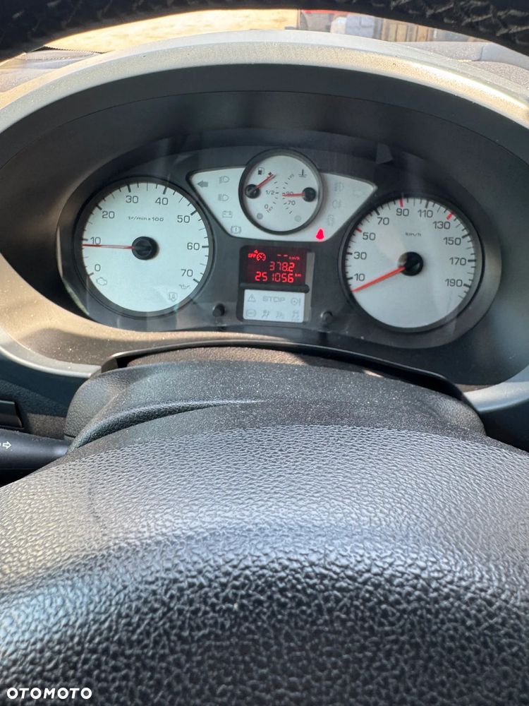 Peugeot Partner - 6