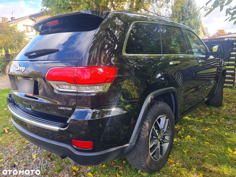 Jeep Grand Cherokee - 40
