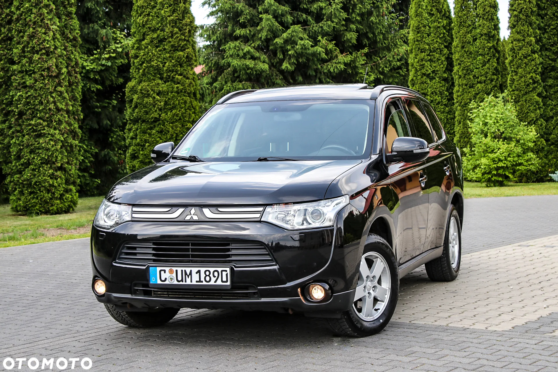 Mitsubishi Outlander 2.2 DI-D 4WD Instyle - 2