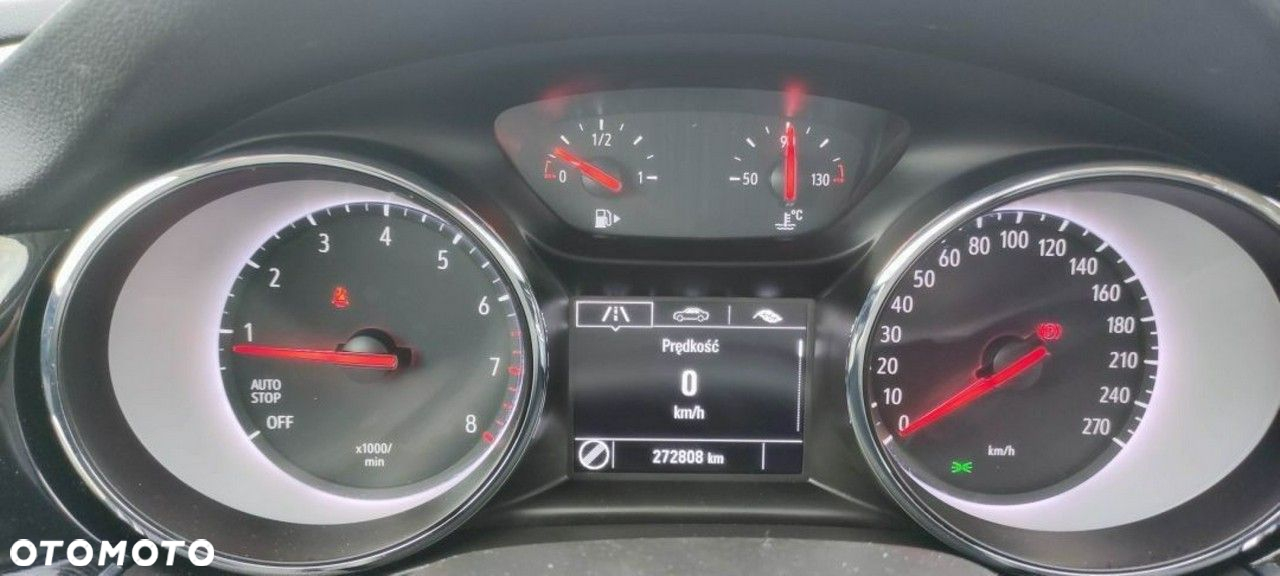 Opel Insignia - 40