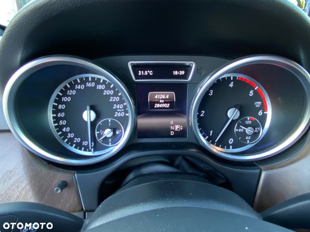 Mercedes-Benz ML - 6