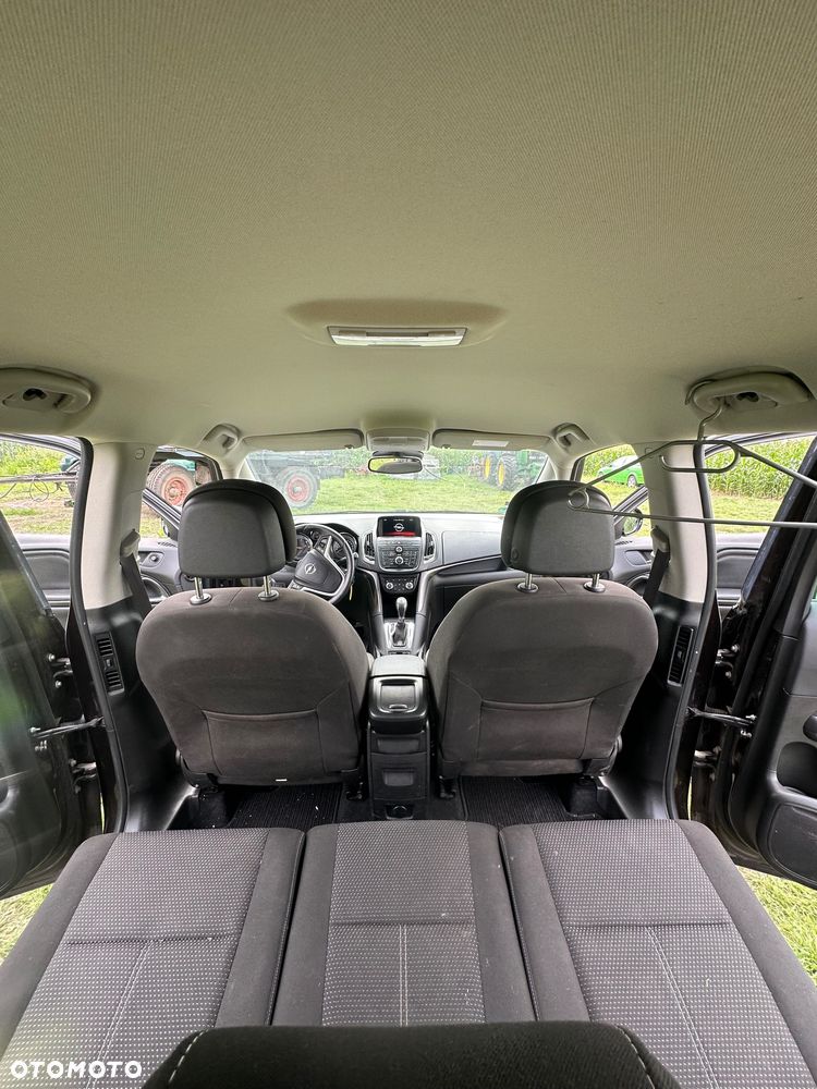 Opel Zafira - 8