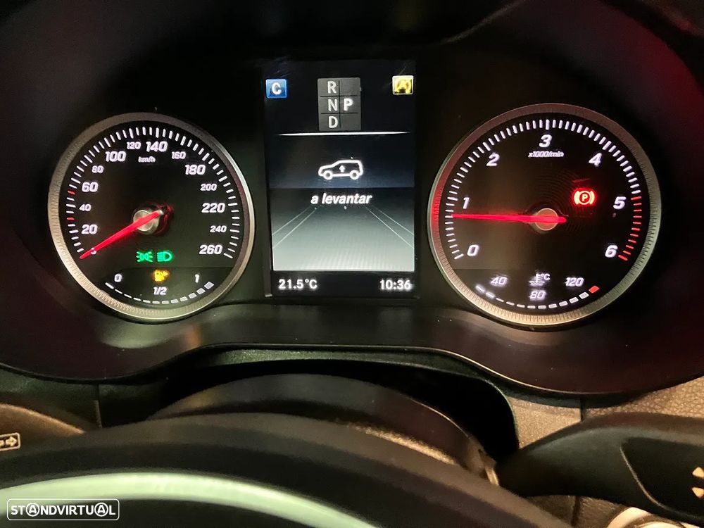 Mercedes-Benz GLC 250 d AMG Line 4-Matic - 28