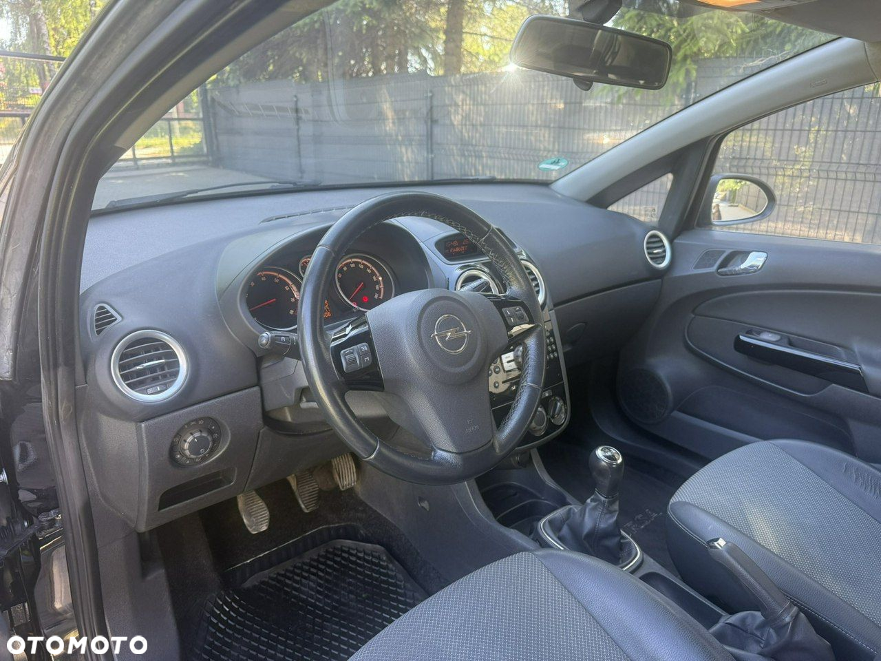 Opel Corsa - 6