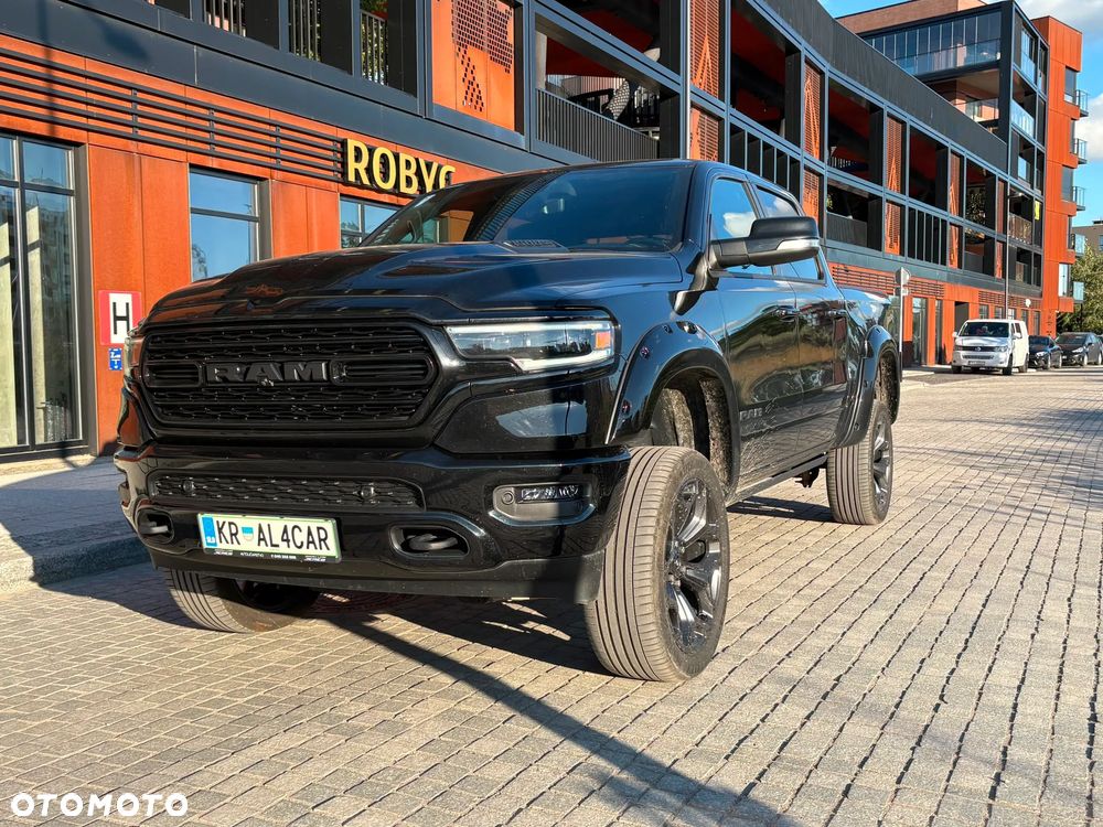 RAM 1500 Crew Cab Shortbed Limited - 1