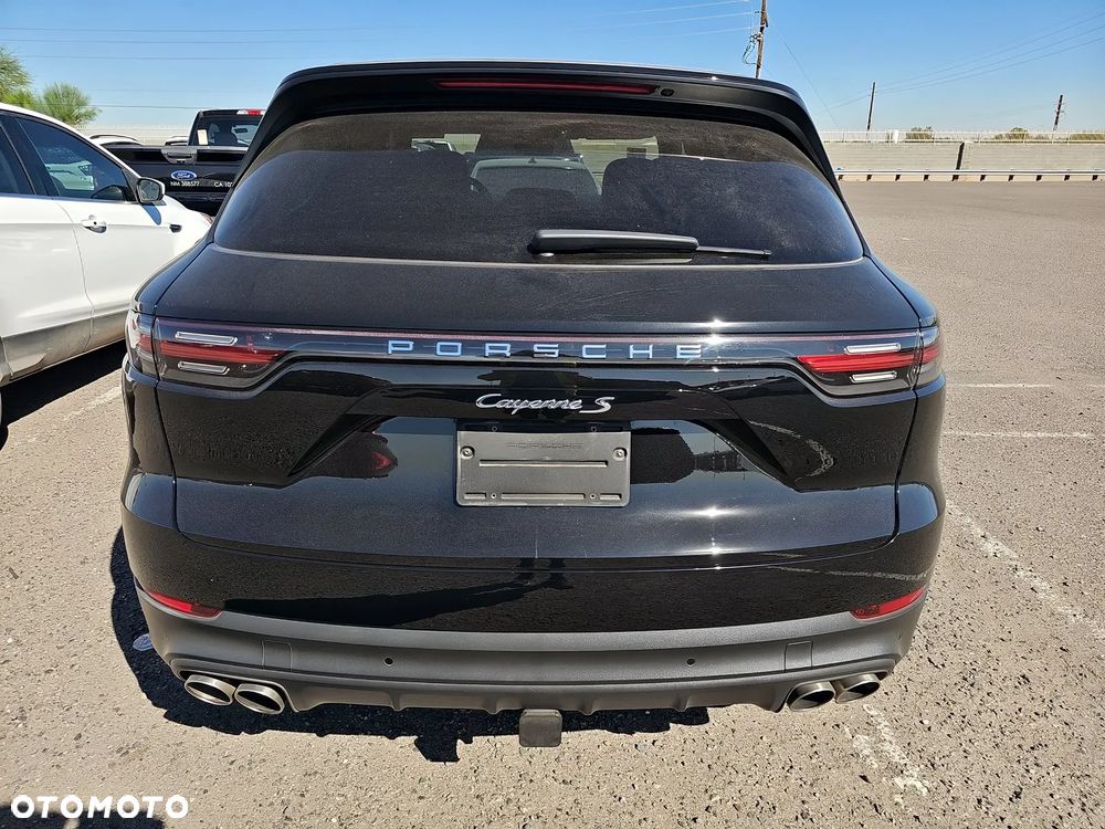 Porsche Cayenne Tiptronic S - 5