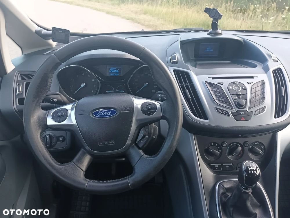 Ford Grand C-MAX - 21