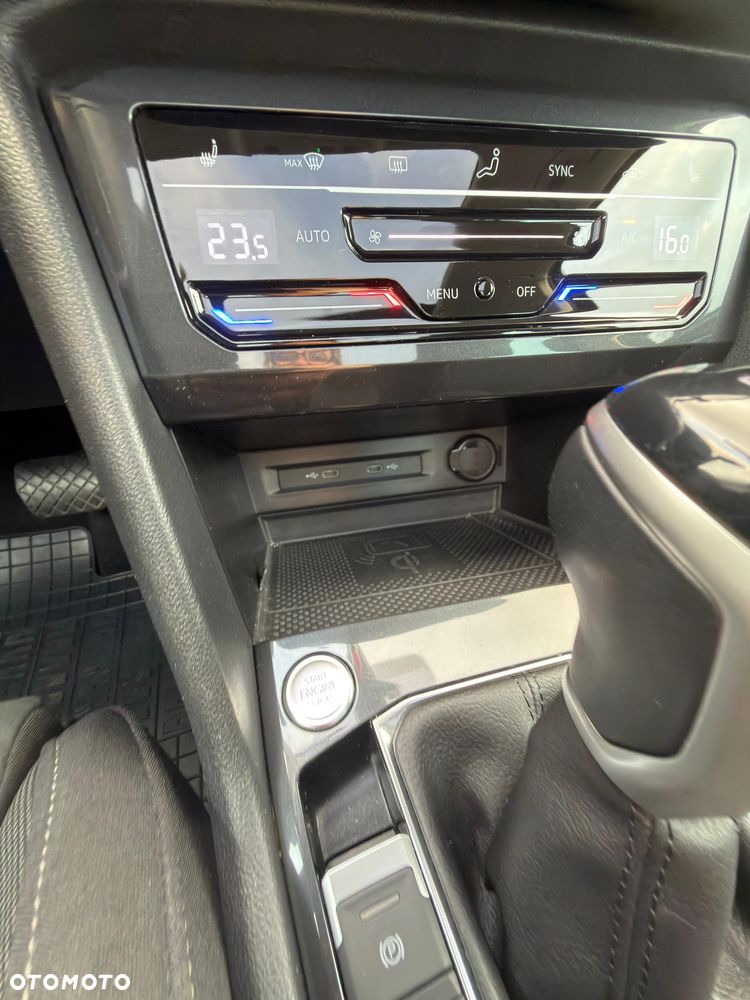 Volkswagen Tiguan 1.5 TSI EVO Elegance DSG - 8