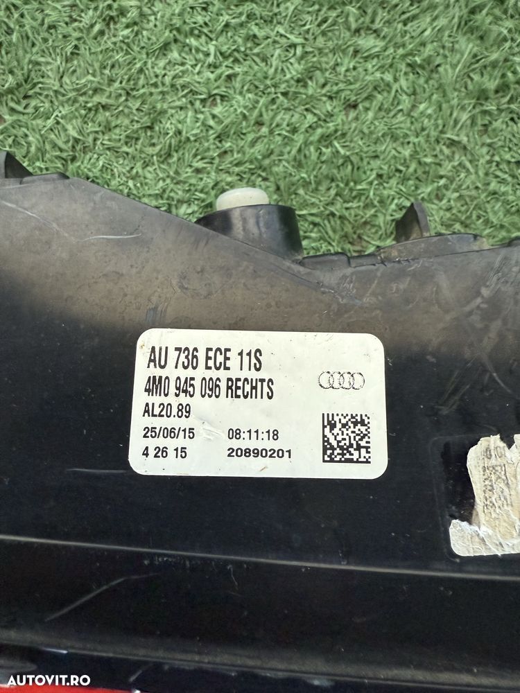 Stop bara catadioptru dreapta Audi Q7 4M - 5