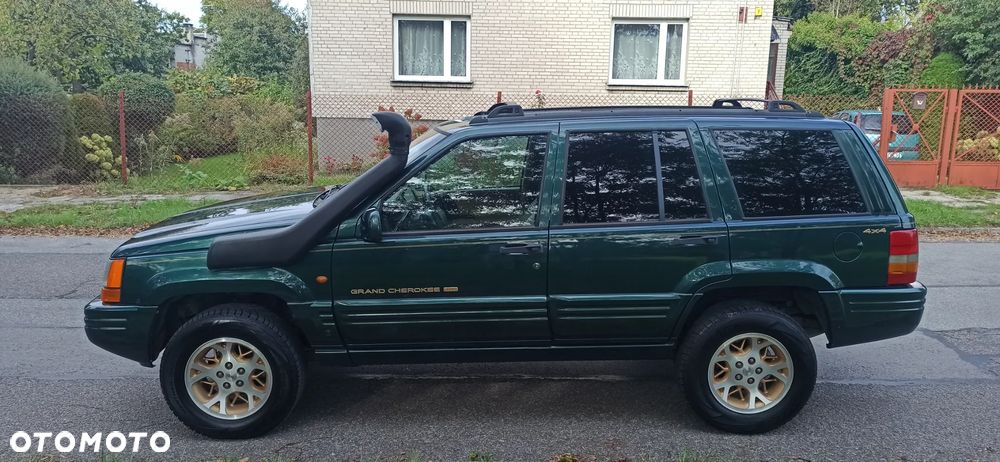 Jeep Grand Cherokee - 9