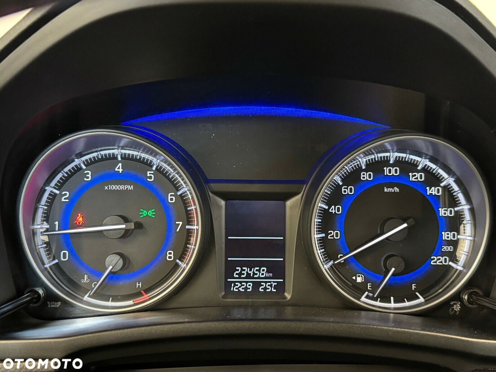 Suzuki Baleno 1.2 Premium Plus - 13