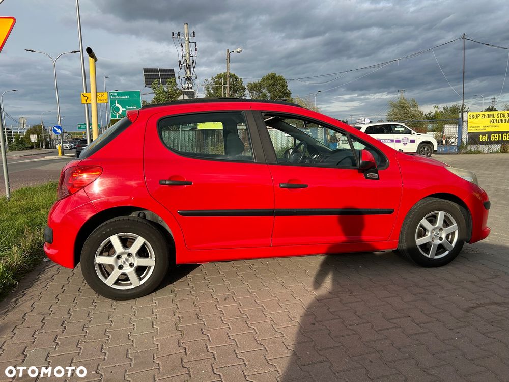 Peugeot 207 1.4 Presence - 30