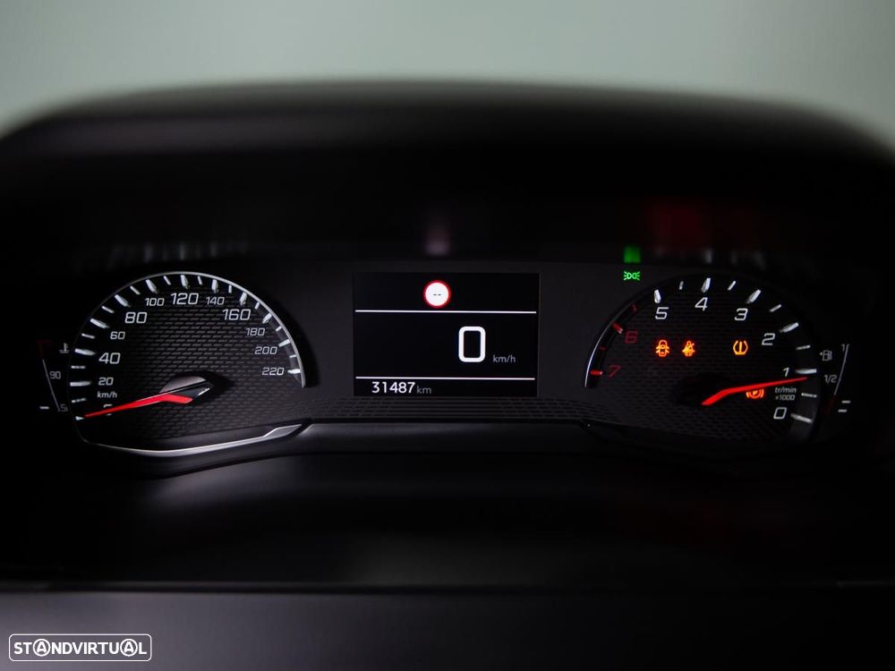 Peugeot 208 1.2 PureTech Active Pack — fotografia 19