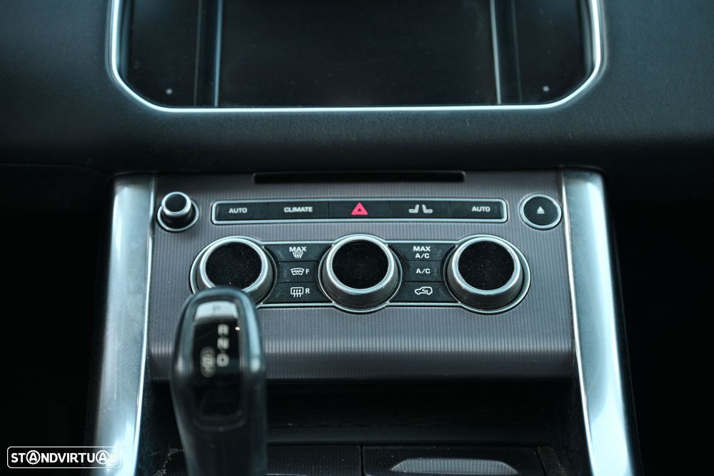 Land Rover Range Rover Sport 3.0 TDV6 HSE Dynamic - 13
