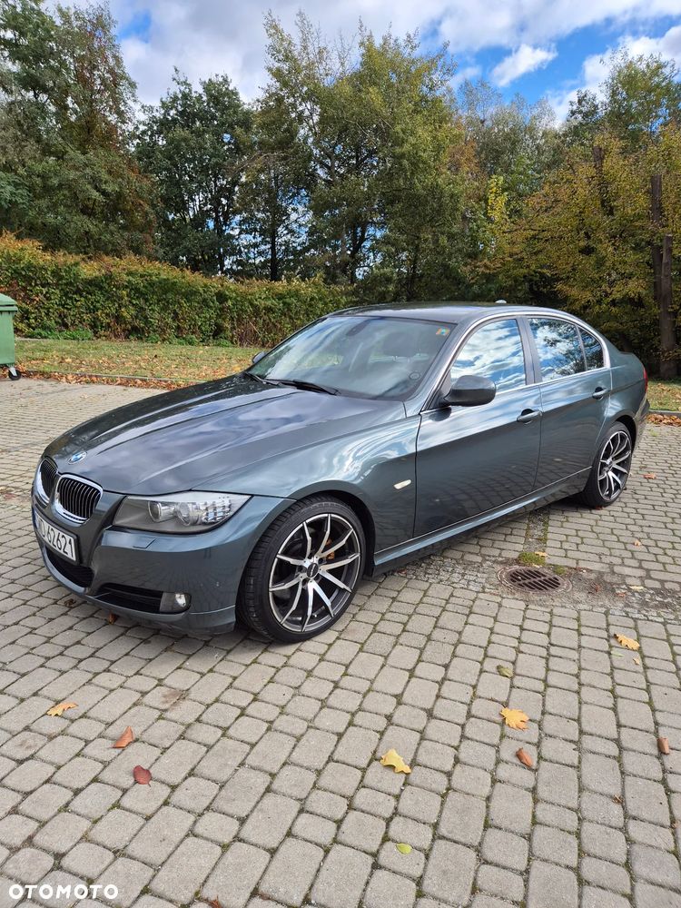 BMW Seria 3 325d - 1