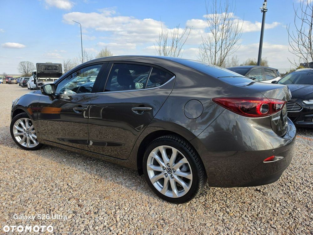 Mazda 3 - 11