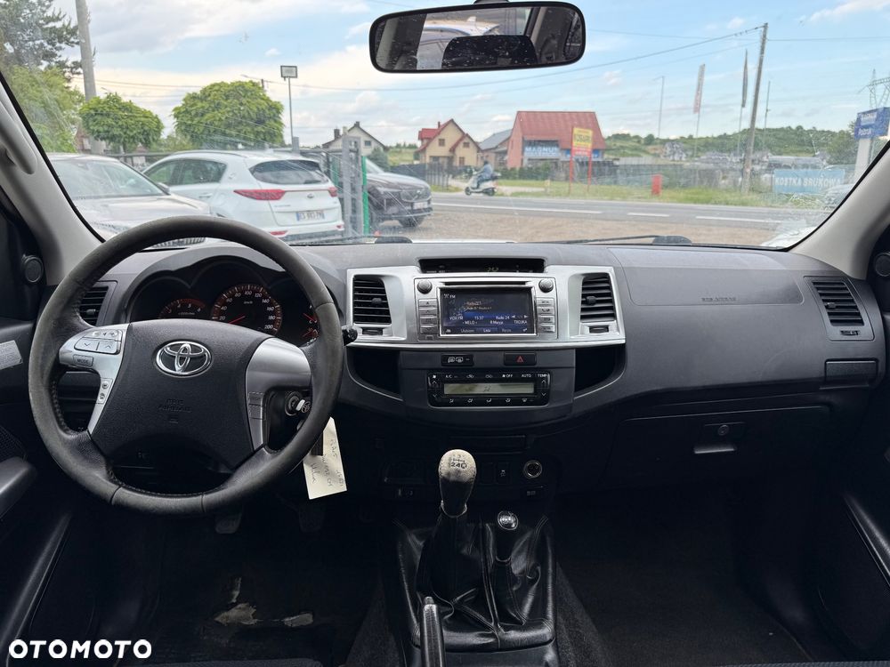 Toyota Hilux - 9