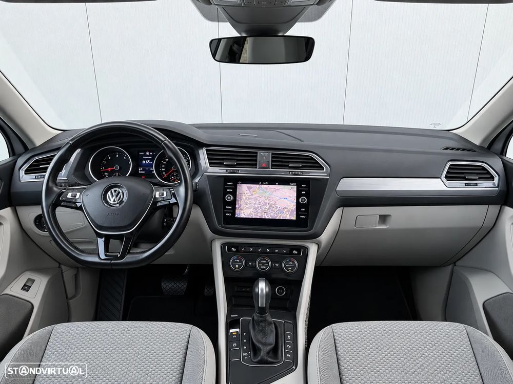 VW Tiguan Allspace 2.0 TDI Confortline DSG - 9