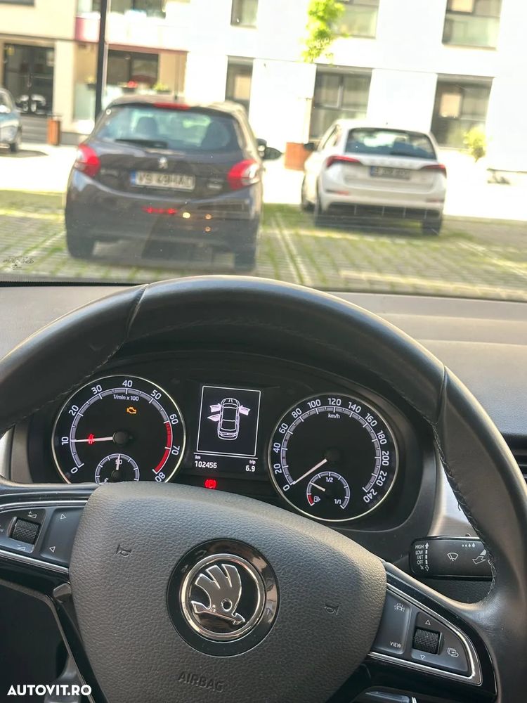Skoda RAPID - 19