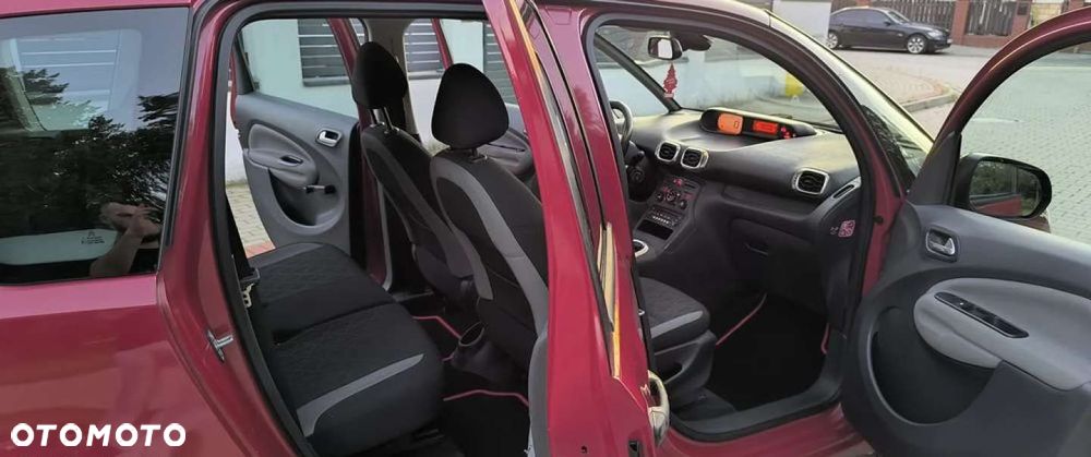 Citroën C3 Picasso 1.6 HDi Exclusive Euro5 - 27