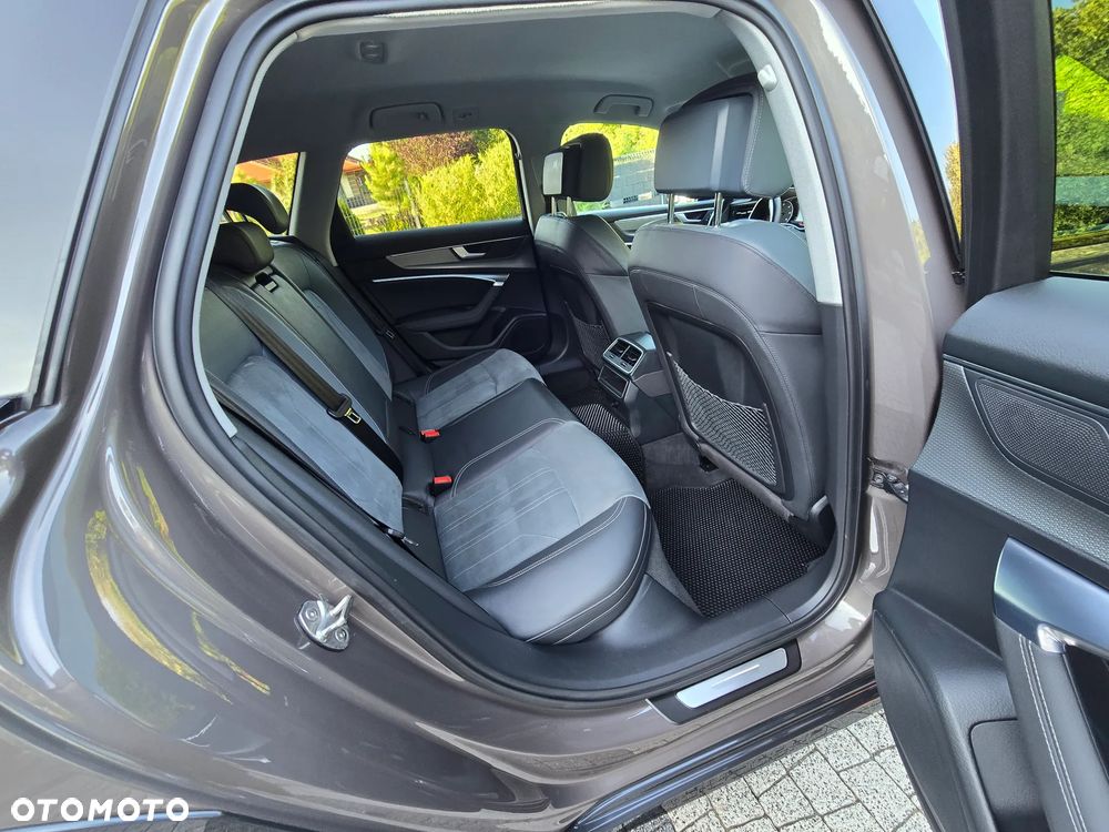 Audi A6 Allroad - 12