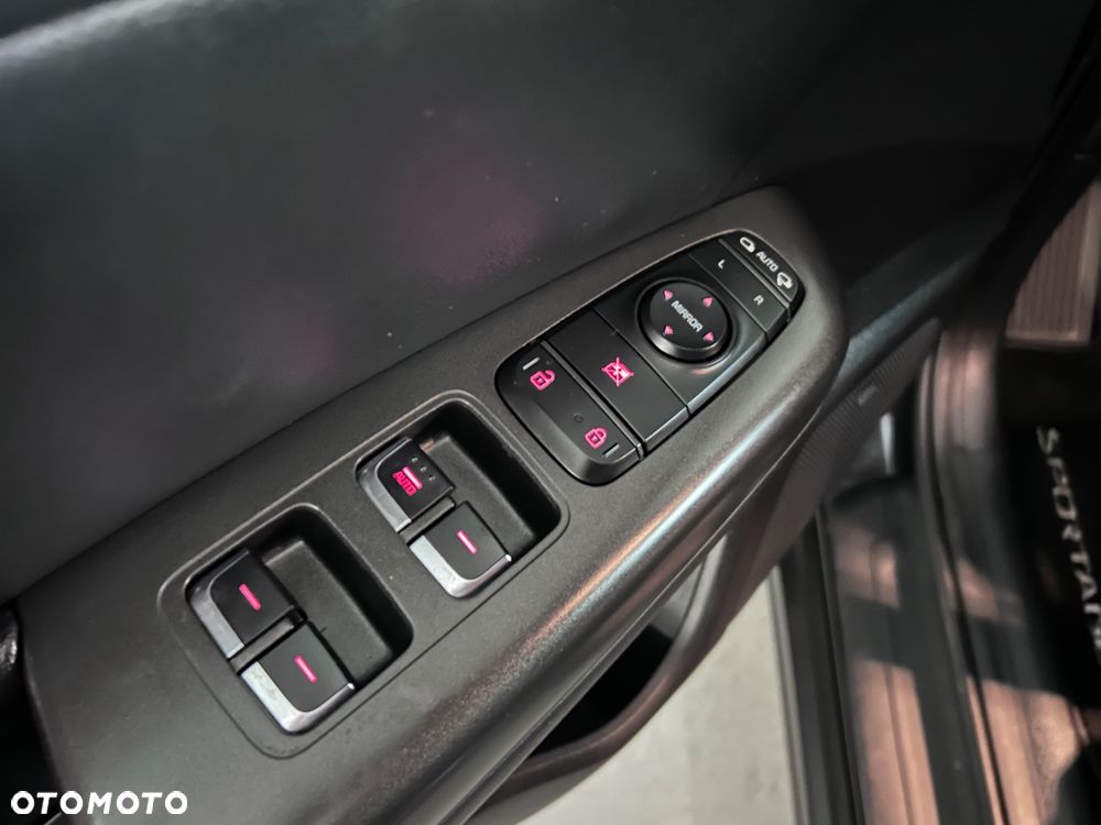 Kia Sportage 2,0 CRDI AWD Spirit - 19