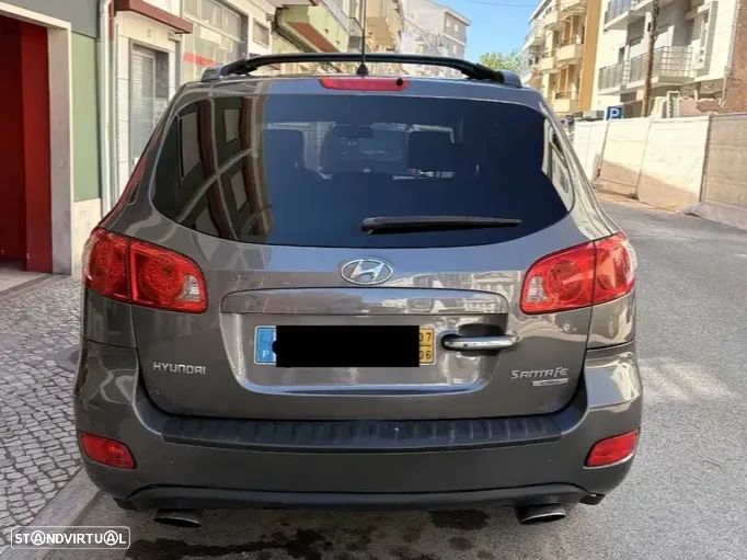 Hyundai Santa Fe - 2