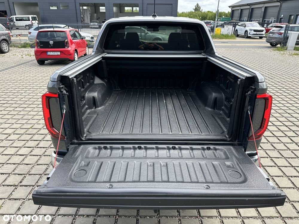 Volkswagen Amarok - 34