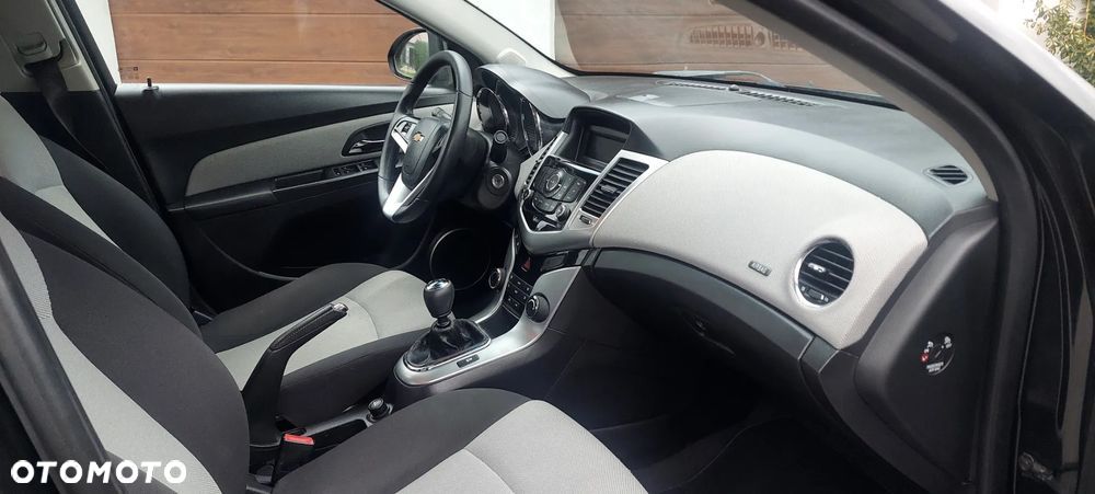 Chevrolet Cruze - 7