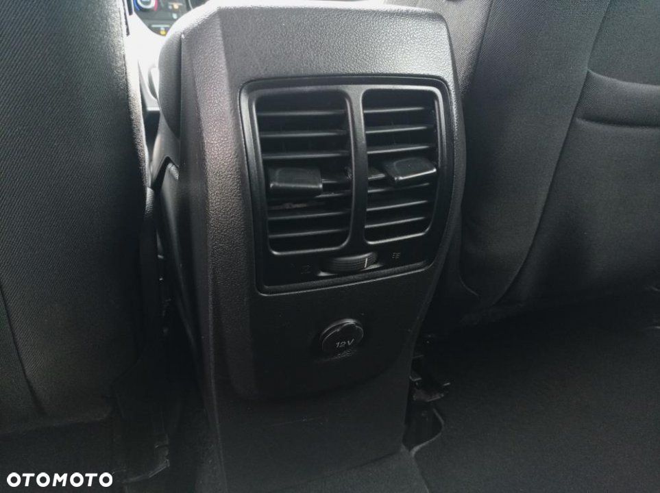 Ford Grand C-MAX - 14