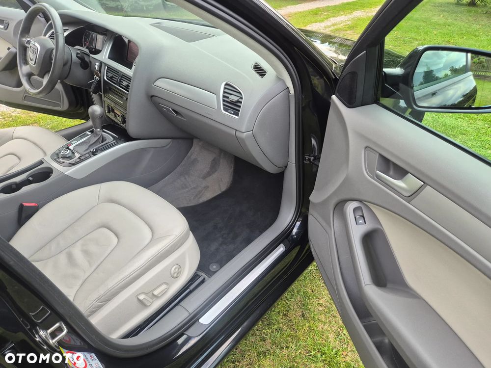 Audi A4 Limousine - 22