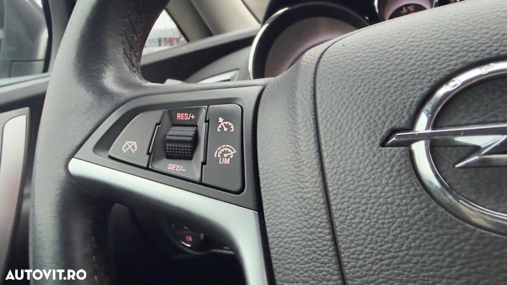 Opel Astra 1.6 D (CDTI DPF ecoFLEX) Start/Stop Edition - 23