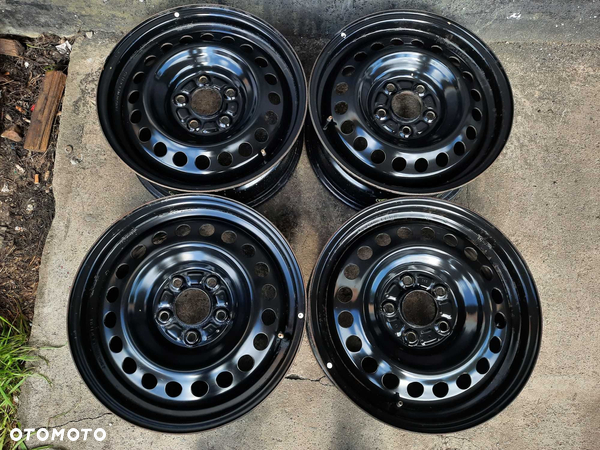 Felgi stalowe MITSUBISHI KIA HYUNDAI MAZDA 16" 5x114,3x67,1 ET 46