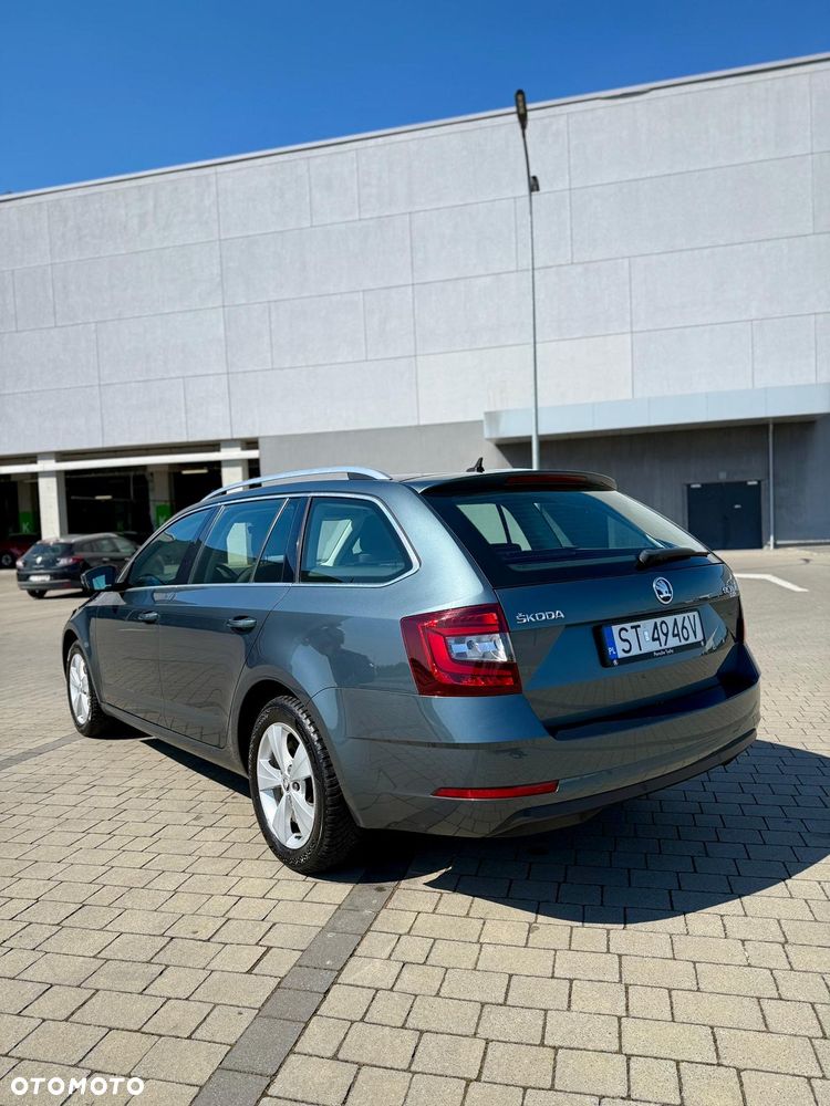 Skoda Octavia 1.5 TSI ACT Style DSG - 9