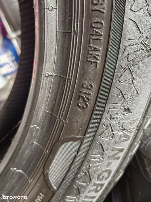 225/55r17C 109/107T semperit Van grip 3 2023 dostawcze zimowe KZ2 - 6