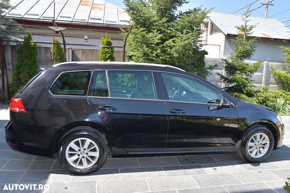 Volkswagen Golf 1.6 TDI BlueMotion Technology DSG Comfortline - 2