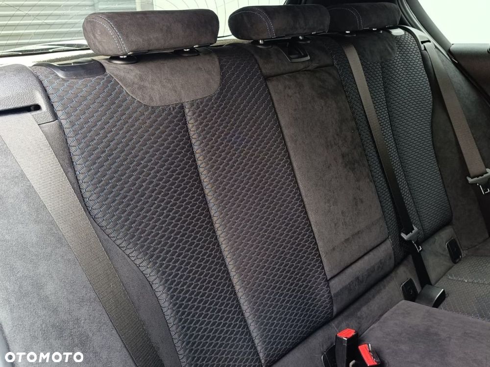BMW Seria 1 - 22